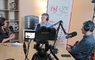 Radičević i Urdarević u podkastu UNS-a o prekovremenom radu novinara: Da bi novinari bili vidljivi treba da pokažu brojnost i solidarnost
